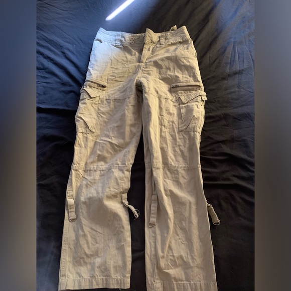 tan cargo - Picture 1 of 2